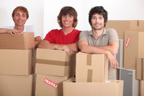 Vehicle-led transport options for Bishopsgate removals