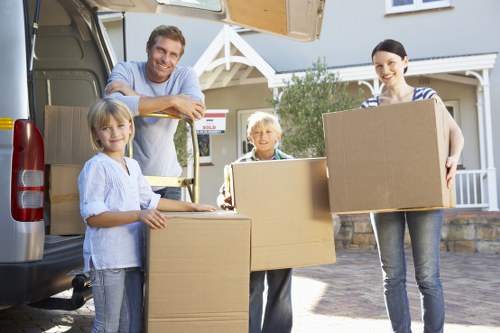 Removal van service for homes and businesses in Bishopsgate