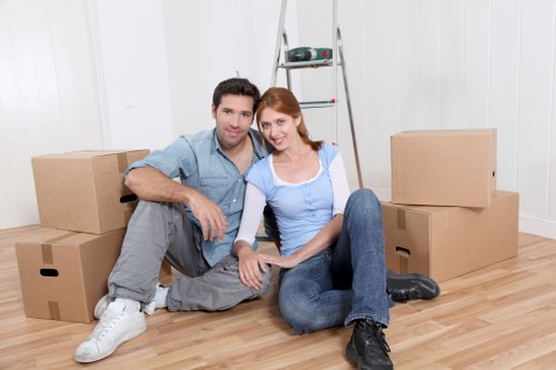 Local removals vehicle serving Bishopsgate, Liverpool Street, and nearby areas