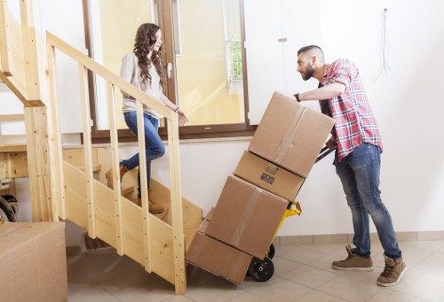 Office moving support in Bishopsgate with loading and transport planning