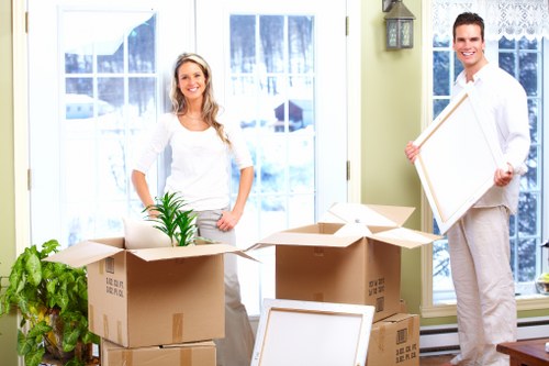Residential apartment move in Bishopsgate with careful handling